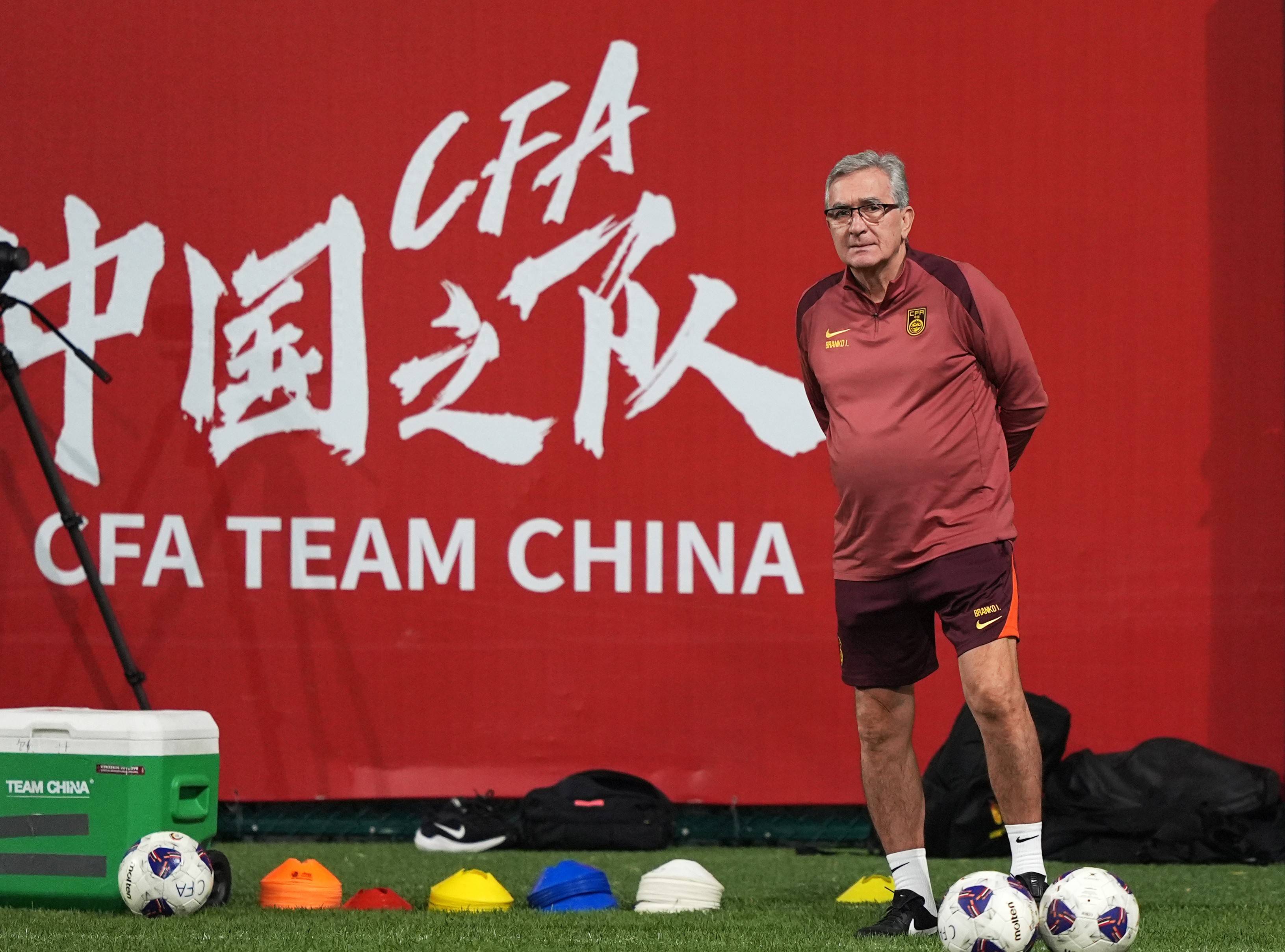 亚洲杯赛前瞻:最大热门浮出水面的简单介绍 亚洲杯赛前瞻:最大热门浮出水面的简单介绍